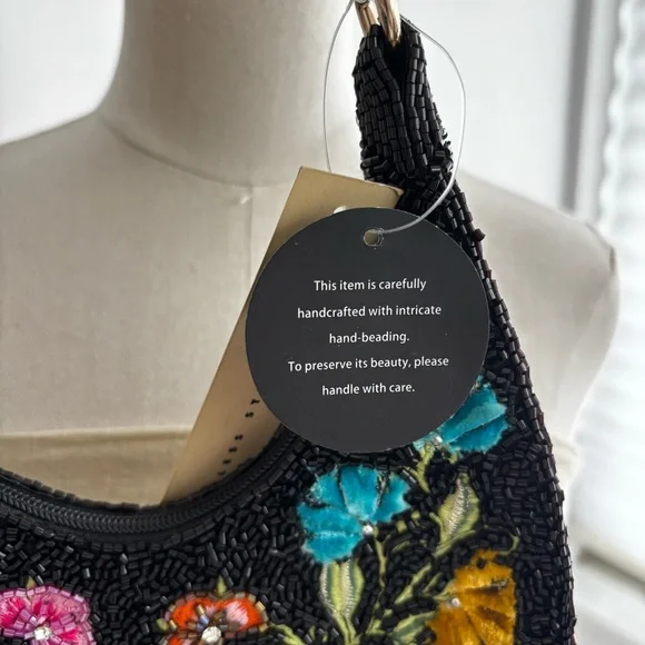 HAND BEADED BAG Made in India - Picture 4 of 6